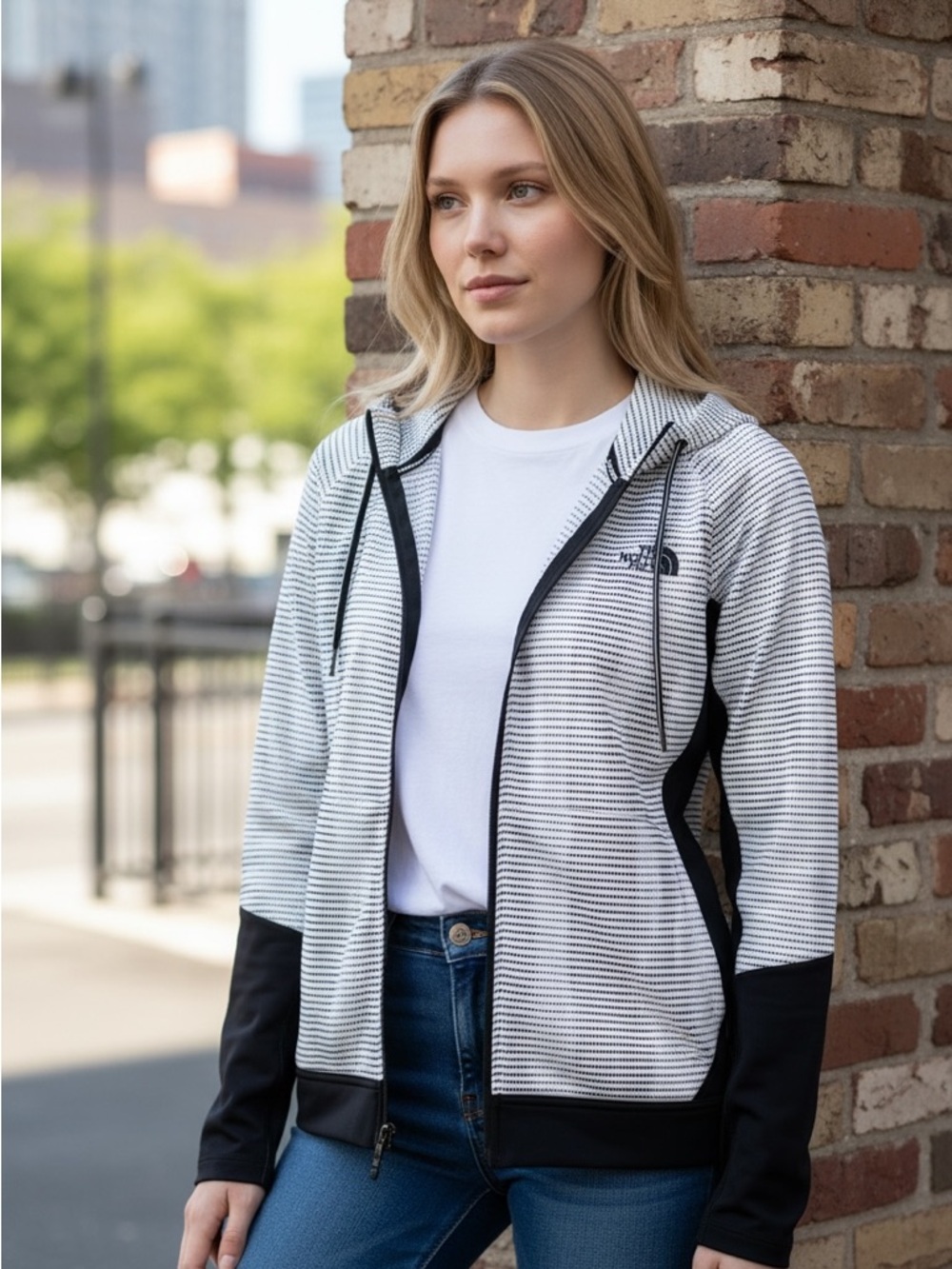 The North Face Women's Black & White Striped Full-Zip Jacket
